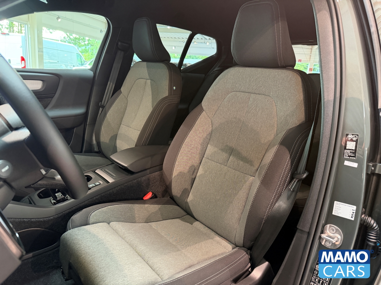 Fahrzeugabbildung Volvo XC40 B3 Core ACC/BLIS/NAVI/CAM