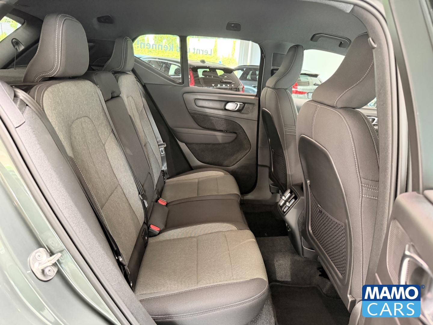 Fahrzeugabbildung Volvo XC40 B3 Core ACC/BLIS/NAVI/CAM