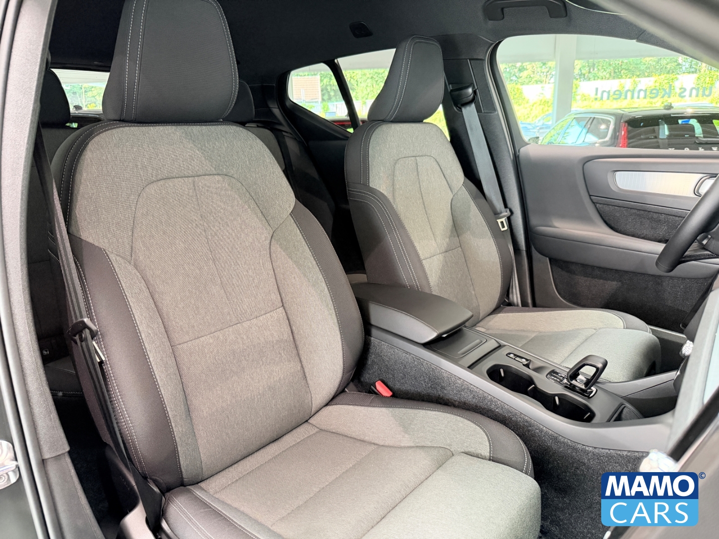 Fahrzeugabbildung Volvo XC40 B3 Core ACC/BLIS/NAVI/CAM