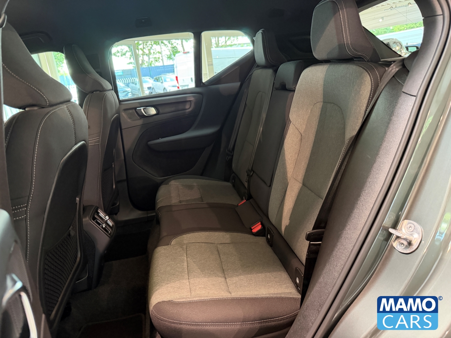 Fahrzeugabbildung Volvo XC40 B3 Core ACC/BLIS/NAVI/CAM