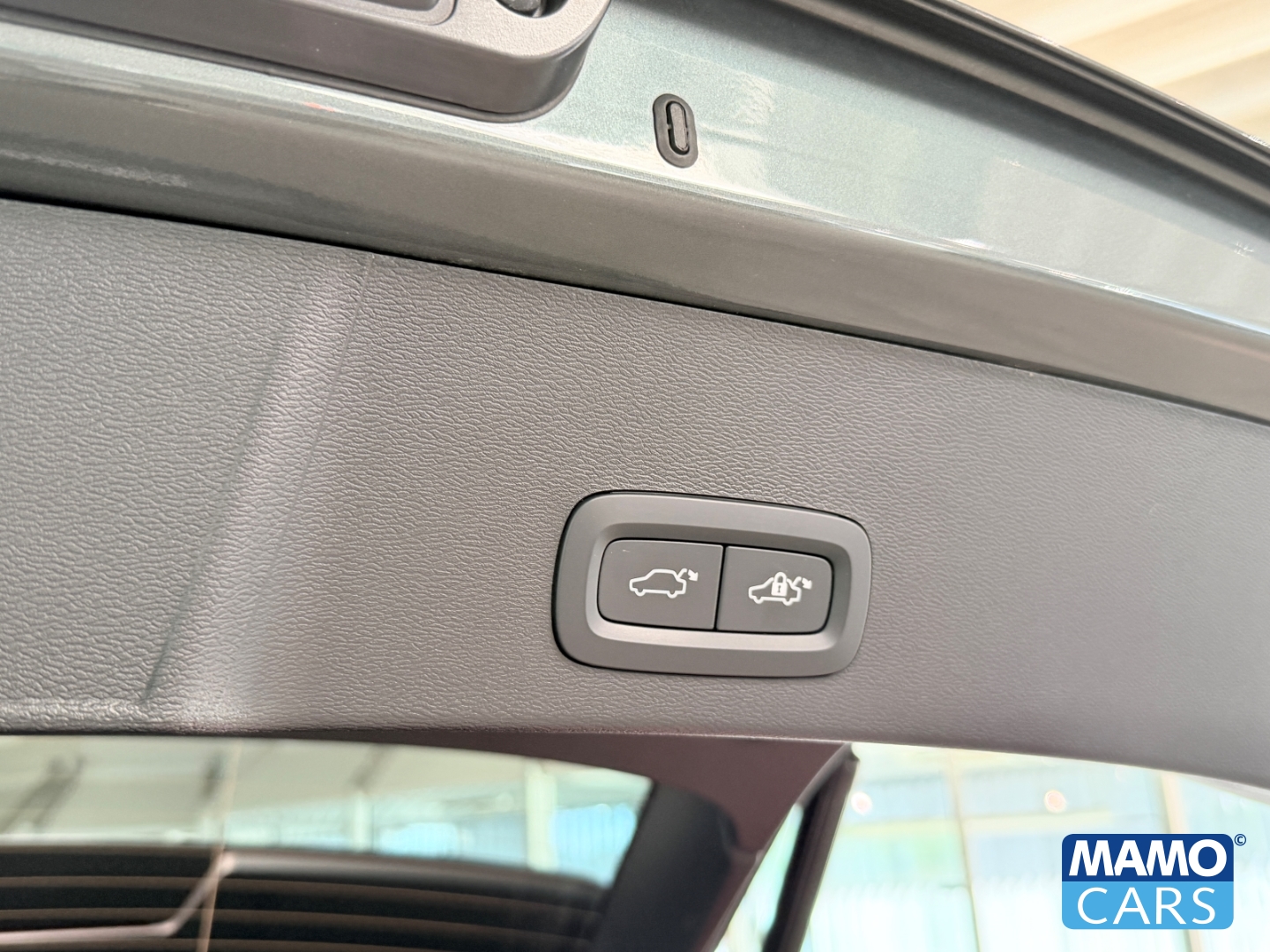 Fahrzeugabbildung Volvo XC40 B3 Core ACC/BLIS/NAVI/CAM