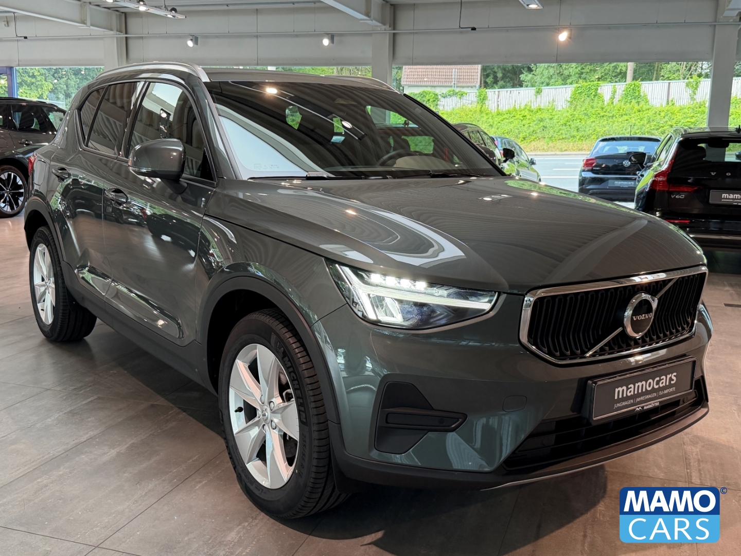Fahrzeugabbildung Volvo XC40 B3 Core ACC/BLIS/NAVI/CAM