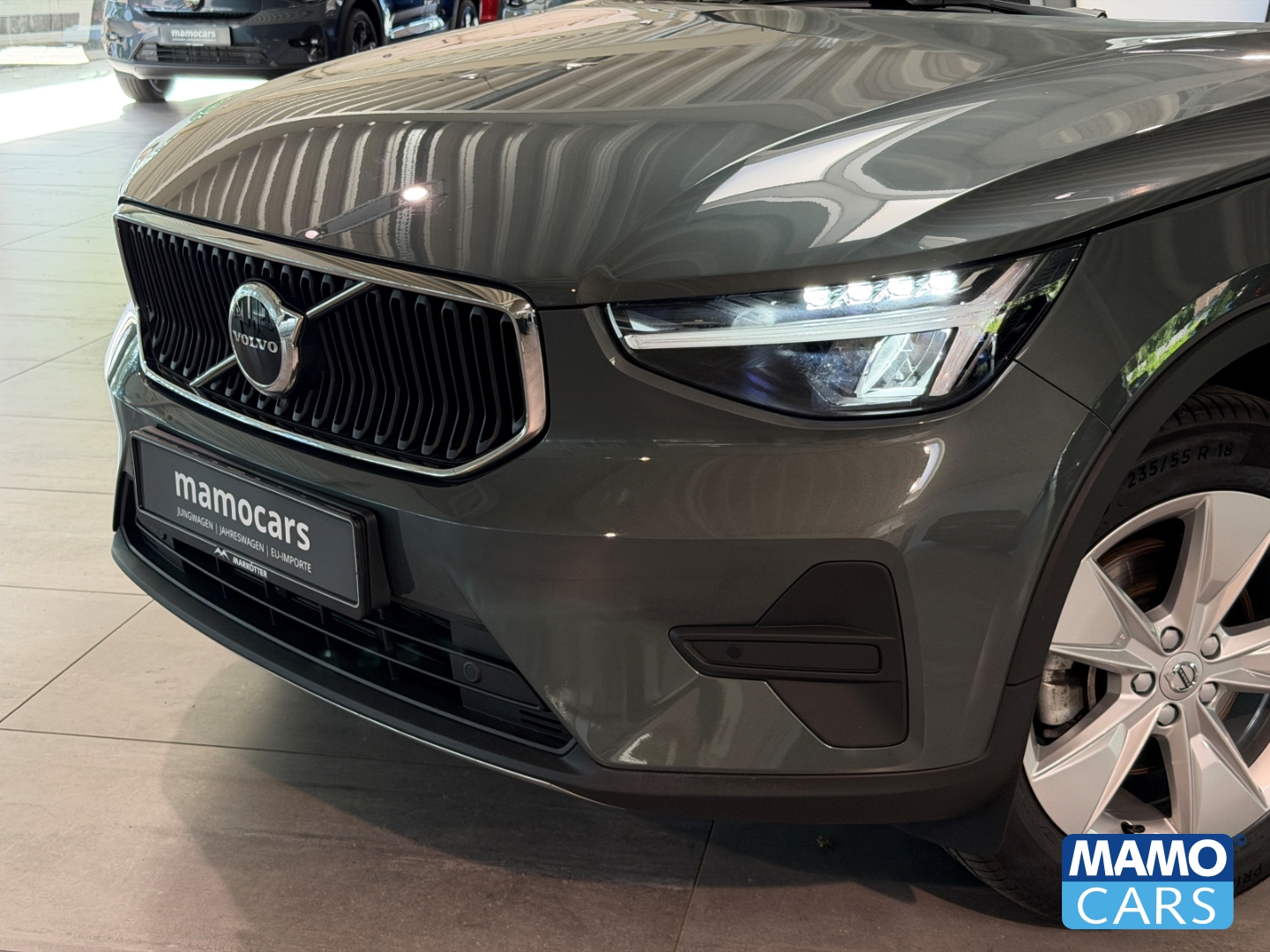 Fahrzeugabbildung Volvo XC40 B3 Core ACC/BLIS/NAVI/CAM