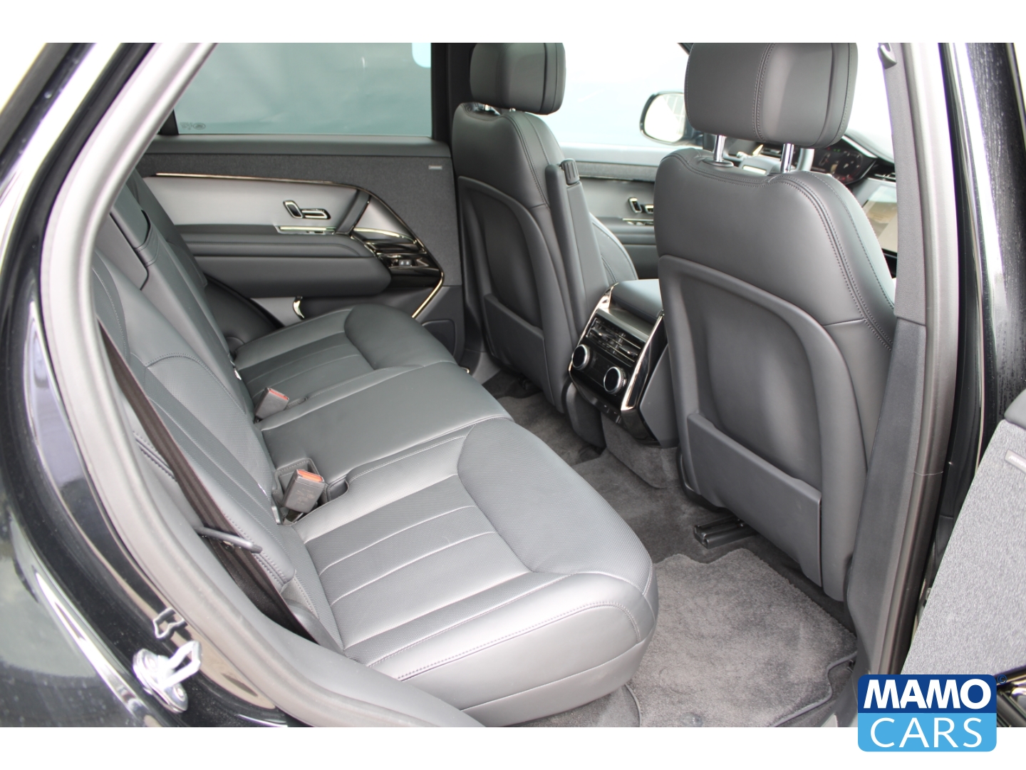 Fahrzeugabbildung Land Rover Range Rover Sport D300 Dynamic HSE/BLACK/AHK/PANO