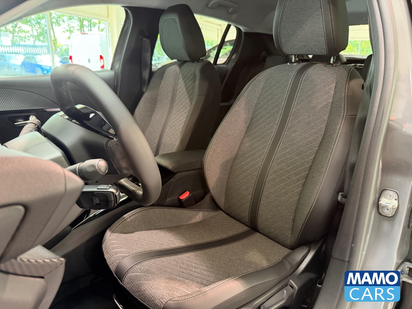 Fahrzeugabbildung Peugeot 208 Allure PureTech 100 NAVI/KLIMA/SHZ/CAM