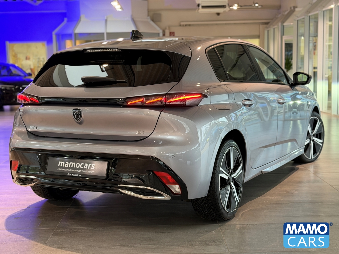 Fahrzeugabbildung Peugeot 308 GT ACC/BLIS/CAM/FSH/FOCAL/MATRIX/SHZ/NAVI