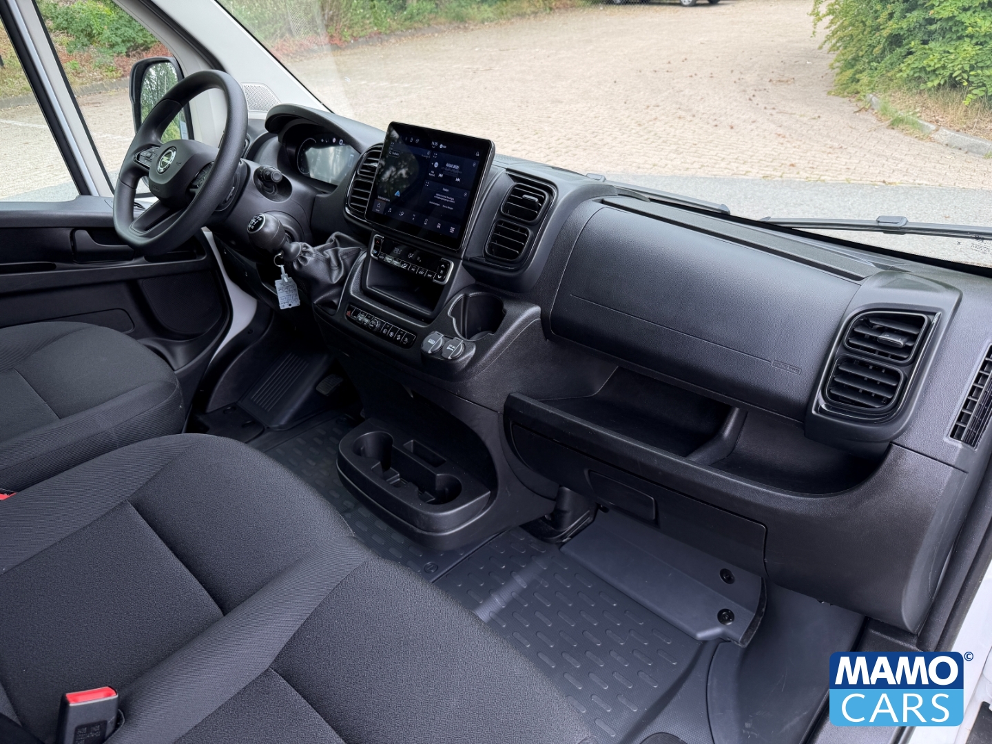Fahrzeugabbildung Opel Movano Kasten 3.5t L4H2 BlueHDI180 BLIS/CAM/NAVI