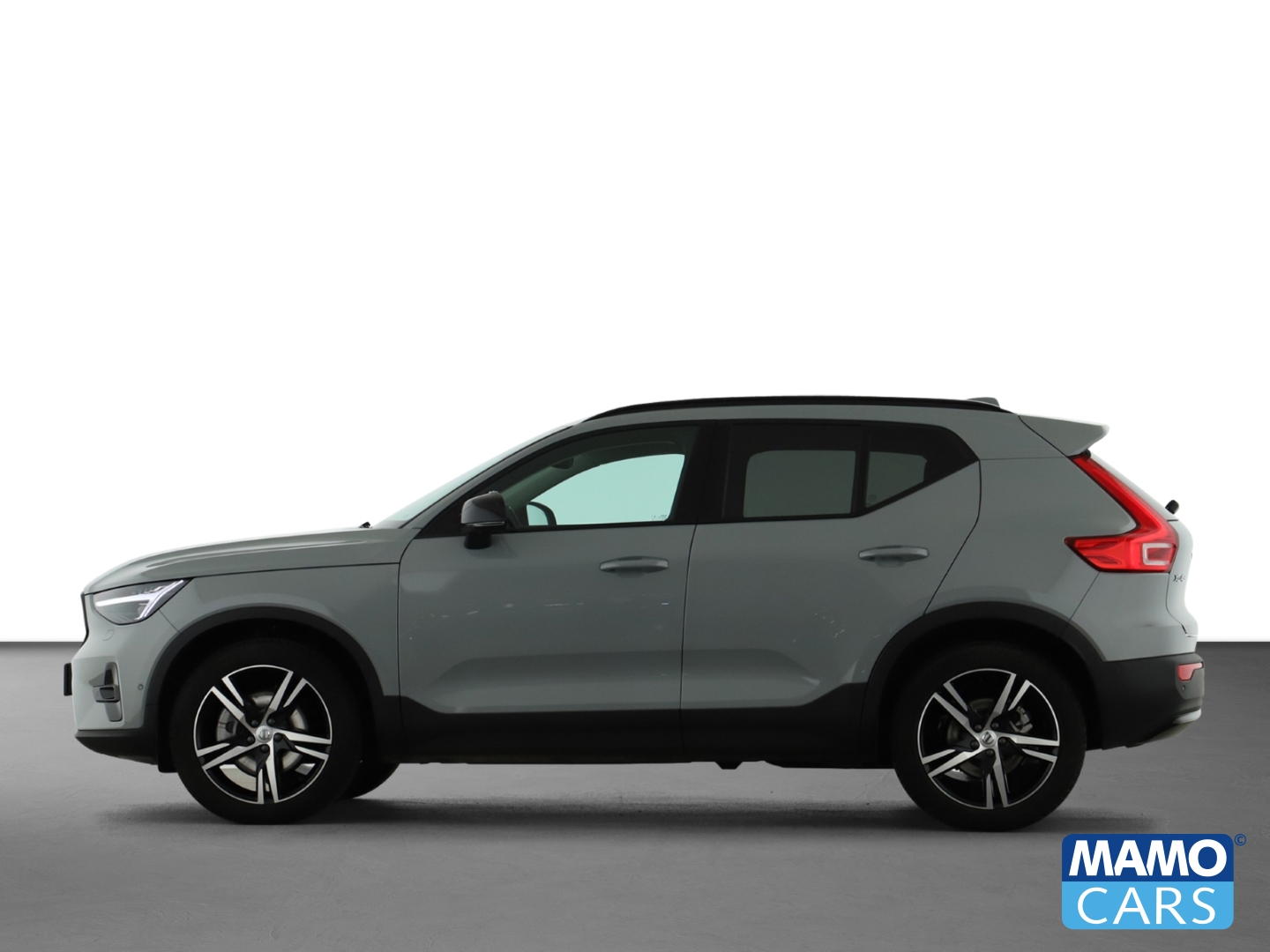 Fahrzeugabbildung Volvo XC40 B4 Plus Dark ACC/BLIS/360°/LHZ/H&K/PANO