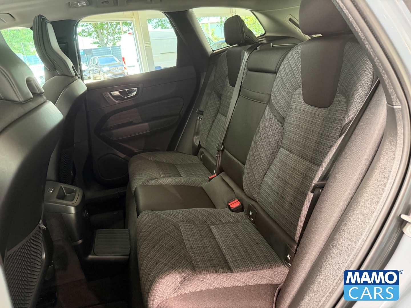 Fahrzeugabbildung Volvo XC60 T6 AWD Core Recharge ACC/BLIS/AHK/FSH/PANO