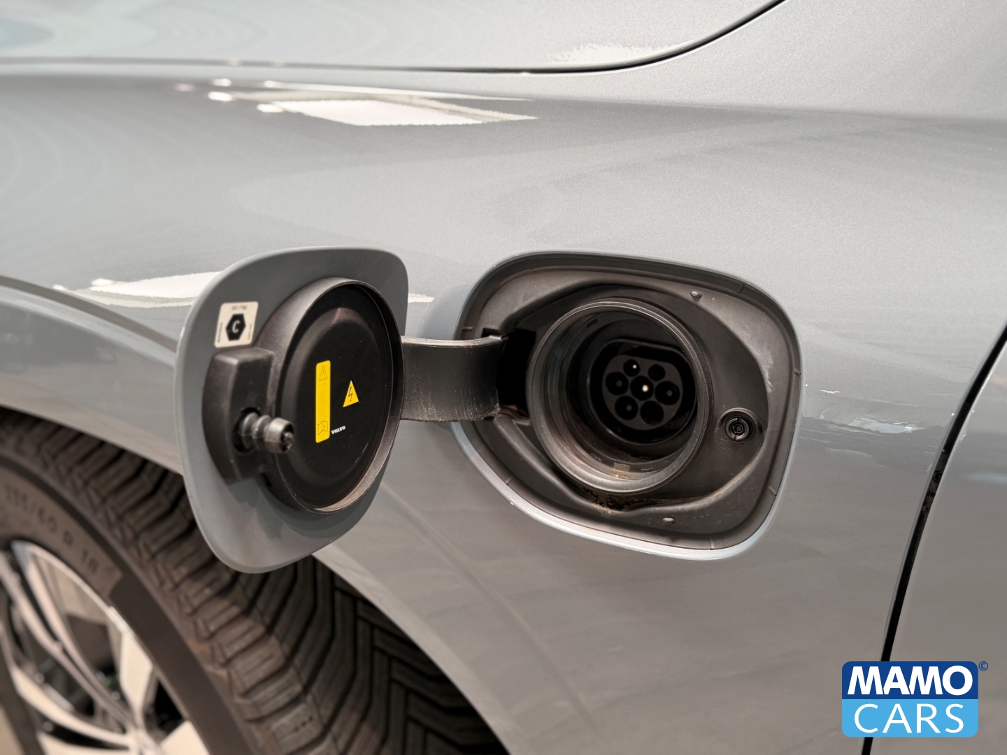 Fahrzeugabbildung Volvo XC60 T6 AWD Core Recharge ACC/BLIS/AHK/FSH/PANO