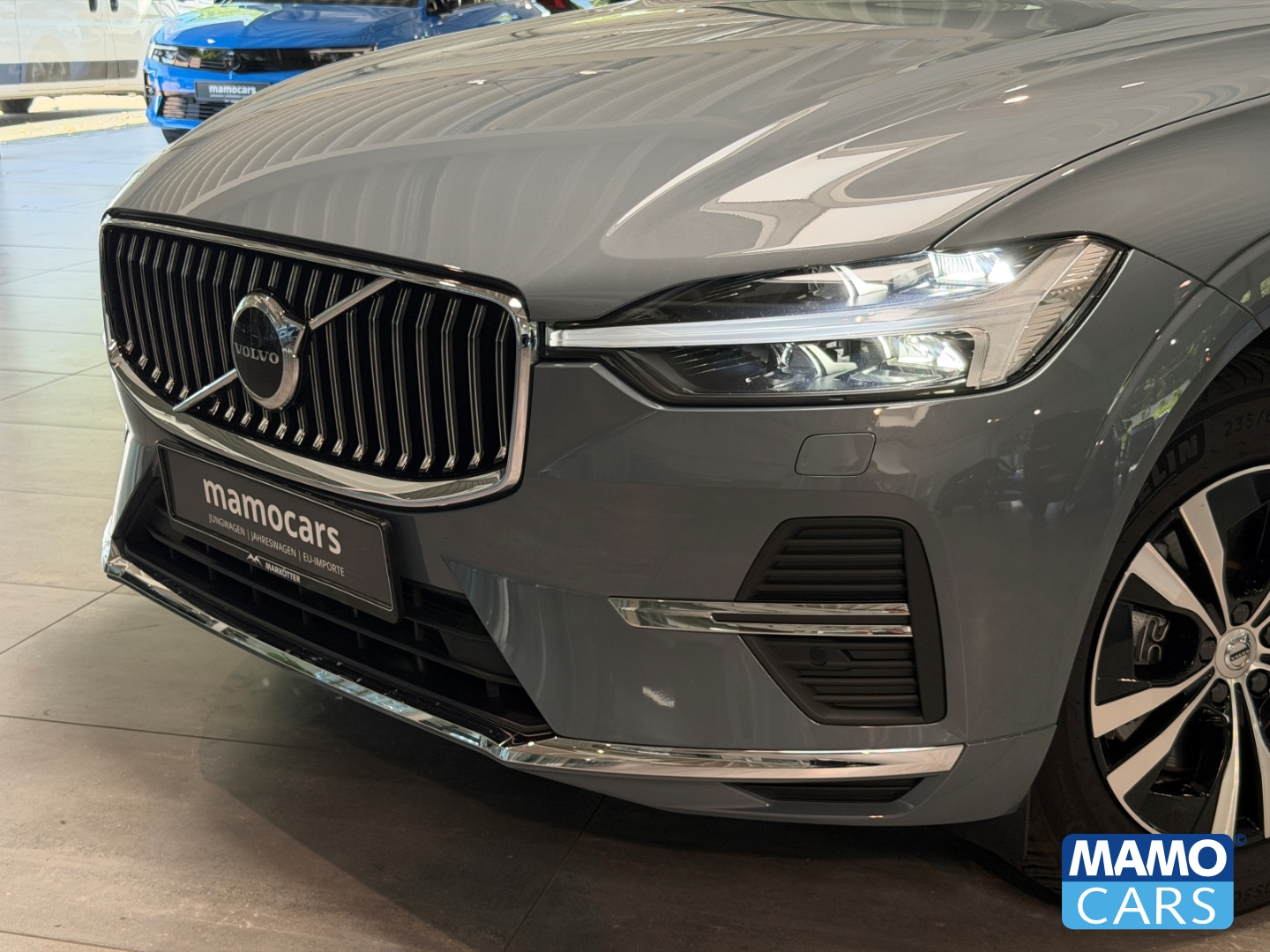 Fahrzeugabbildung Volvo XC60 T6 AWD Core Recharge ACC/BLIS/AHK/FSH/PANO