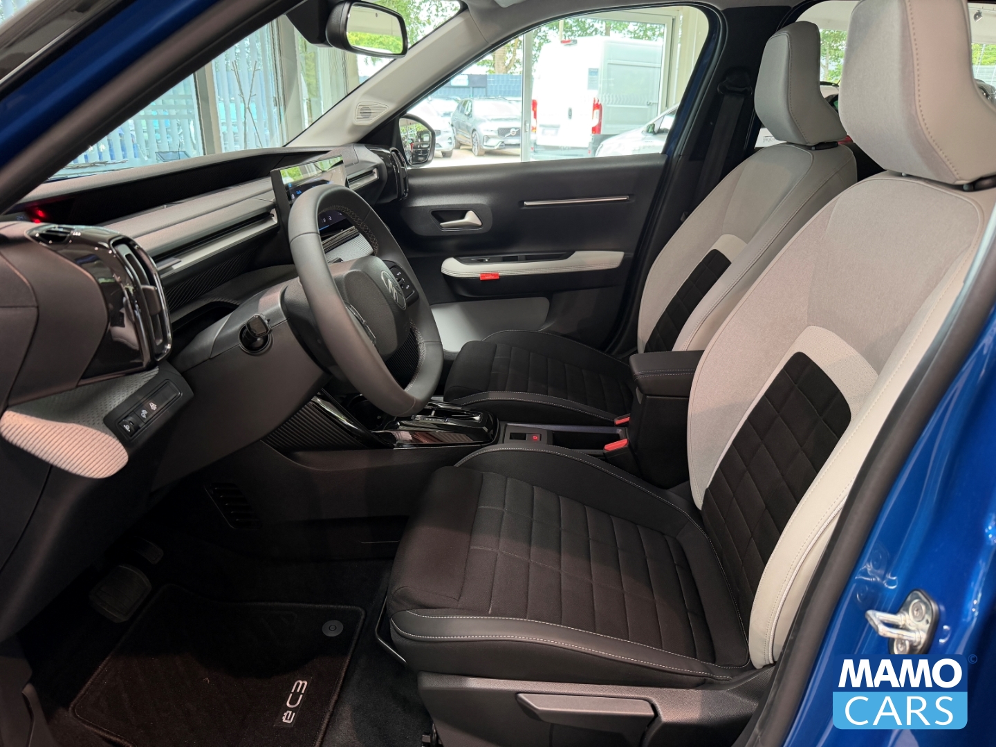 Fahrzeugabbildung Citroen e-C3 113 MAX 11KW-OBC/NAVI/KLIMA/CAM/TEMPOMAT