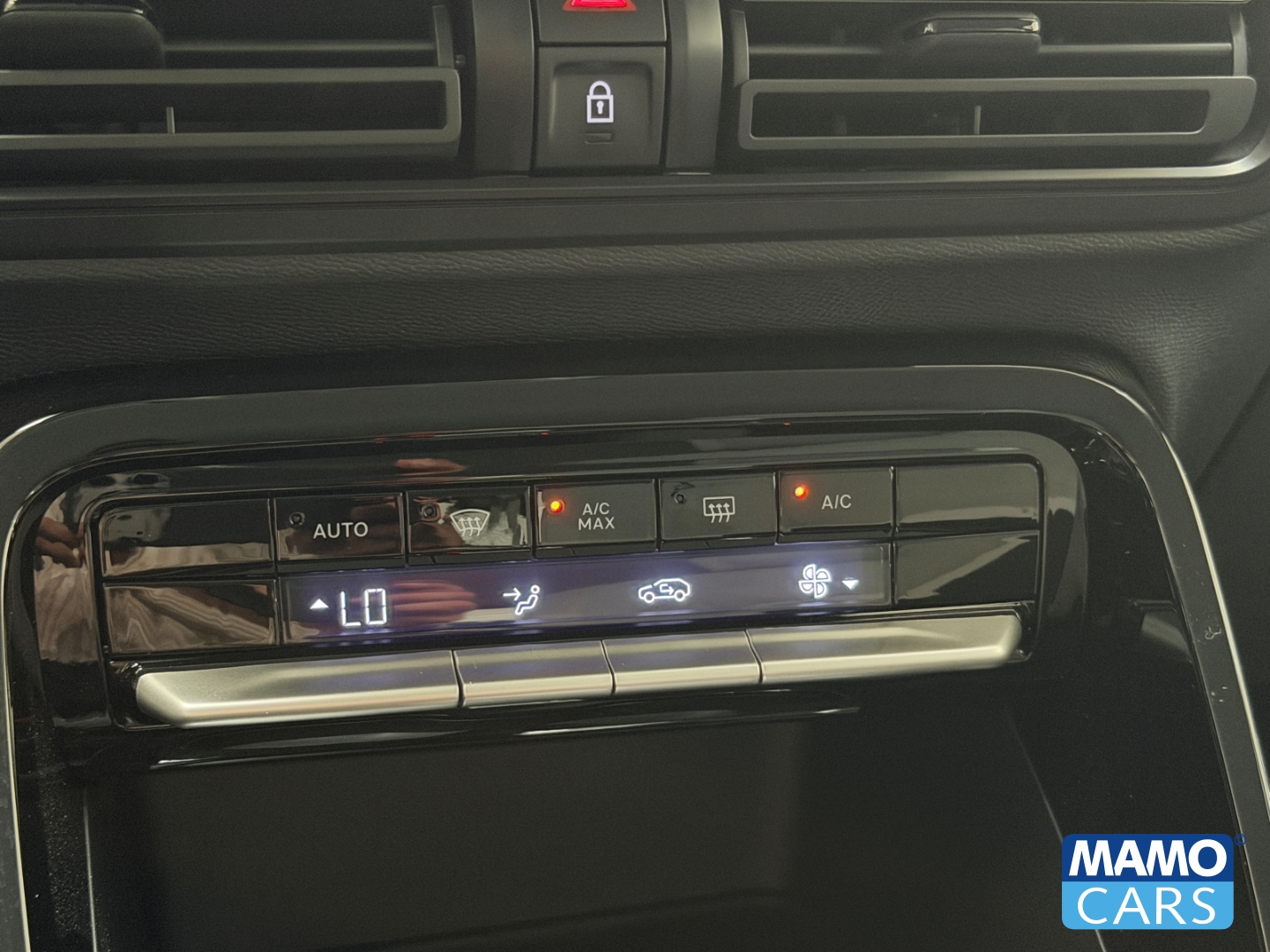 Fahrzeugabbildung Citroen e-C3 113 MAX 11KW-OBC/NAVI/KLIMA/CAM/TEMPOMAT