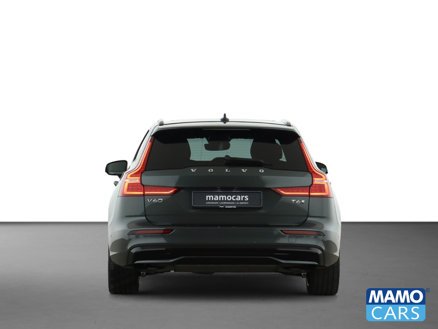 Fahrzeugabbildung Volvo V60 T6 AWD Ultra Dark ACC/AHK/BLIS/360°/H&K/PANO