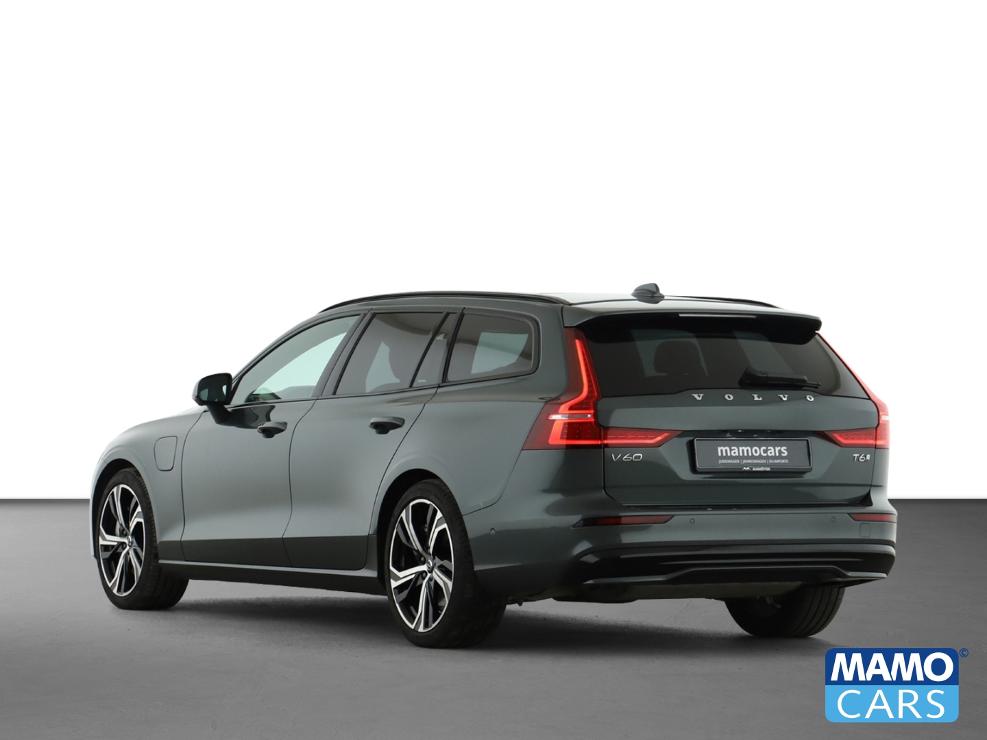 Fahrzeugabbildung Volvo V60 T6 AWD Ultra Dark ACC/AHK/BLIS/360°/H&K/PANO