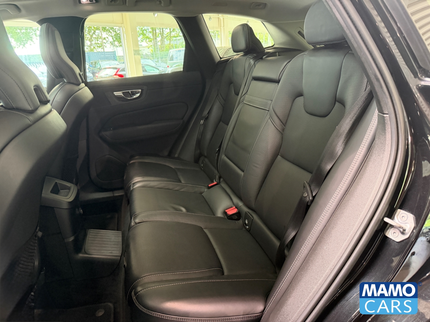 Fahrzeugabbildung Volvo XC60 T8 Inscription AWD AHK/ACC/BLIS/360°/PANO