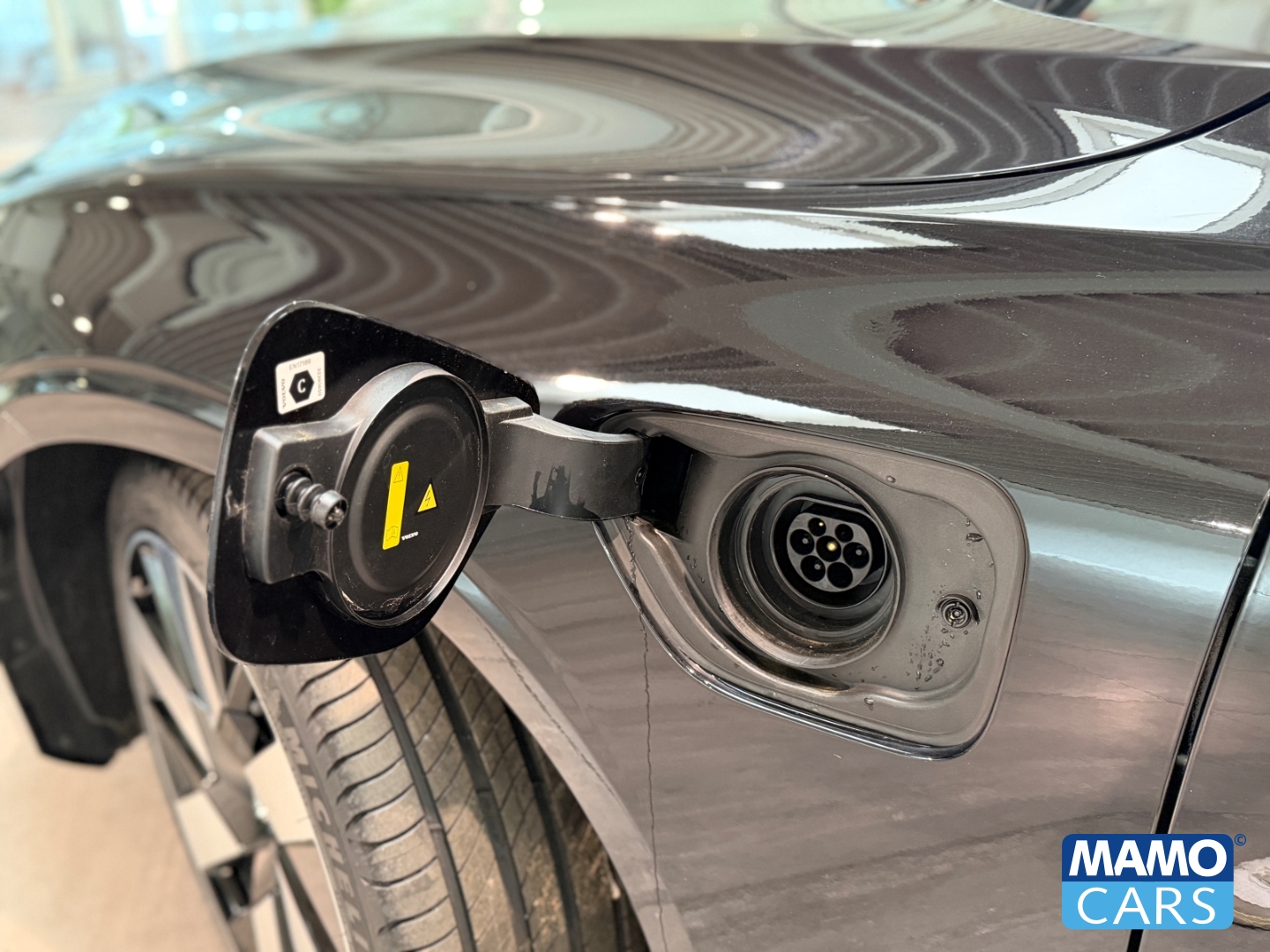 Fahrzeugabbildung Volvo V60 T8 AWD Plus Bright ACC/BLIS/HUD/360°/PANO