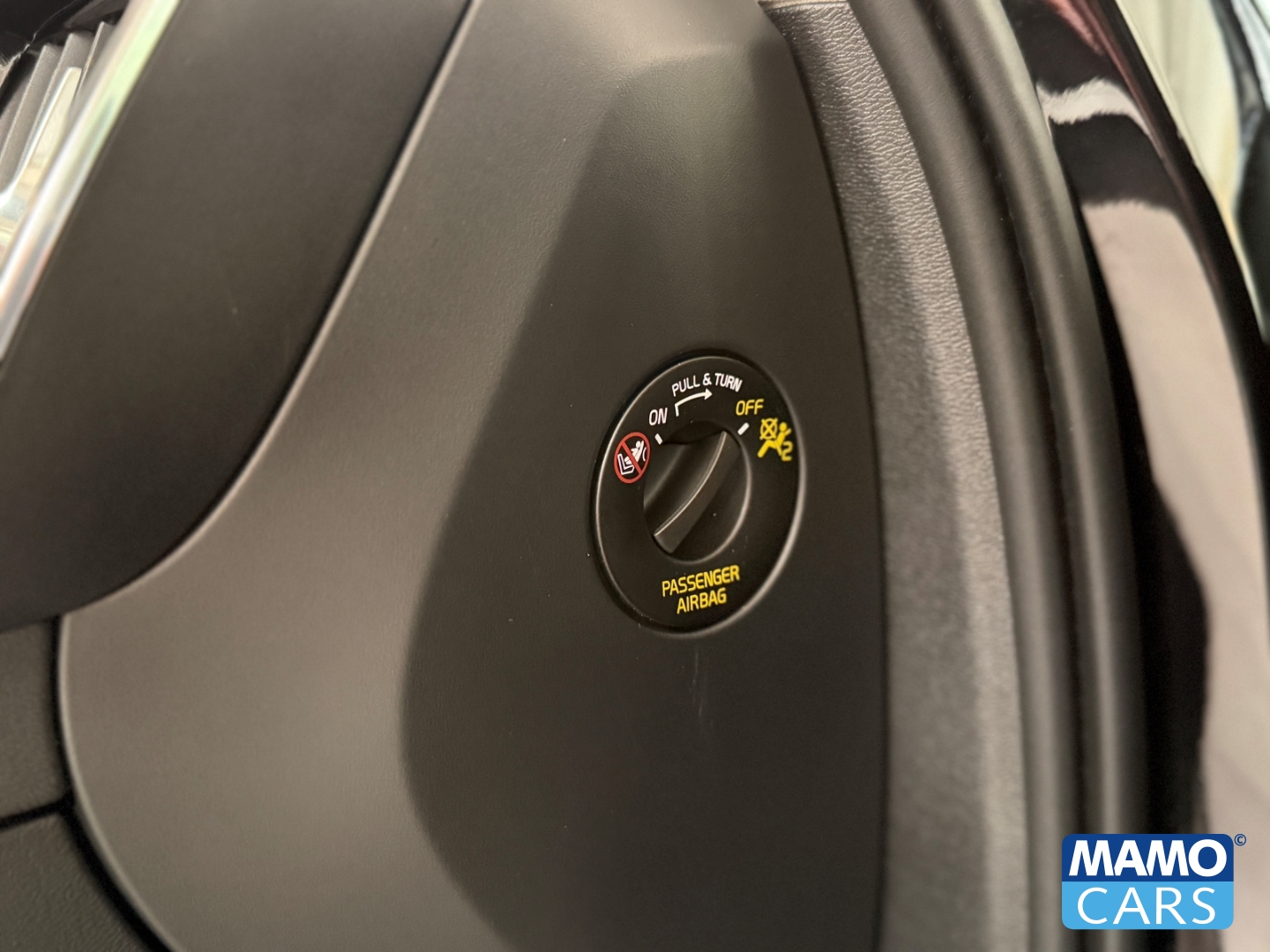 Fahrzeugabbildung Volvo V60 T8 AWD Plus Bright ACC/BLIS/HUD/360°/PANO