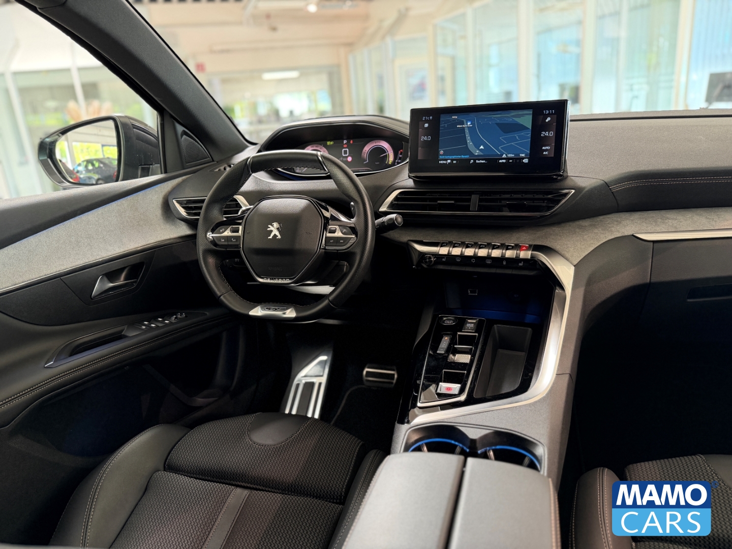 Fahrzeugabbildung Peugeot 3008 Hybrid 136 GT AHK/ACC/CAM/NAVI/SHZ