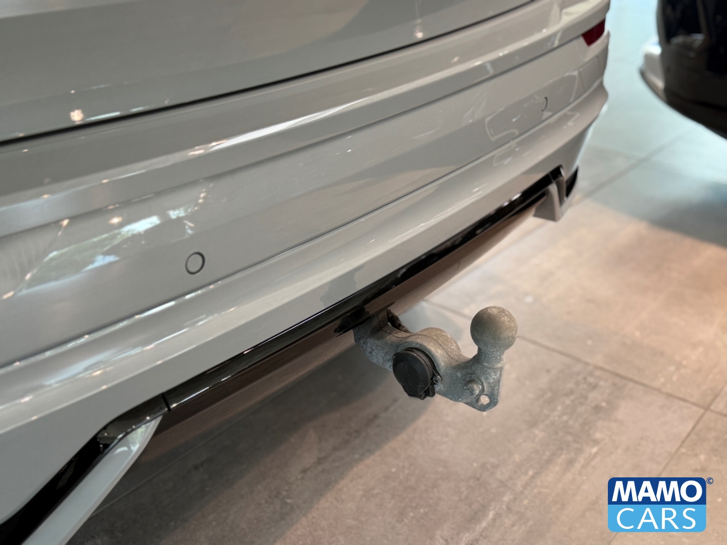 Fahrzeugabbildung Volvo XC60 B5 AWD Plus Black Edition AHK/ACC/360°/PANO