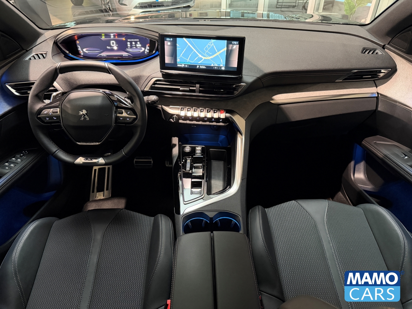 Fahrzeugabbildung Peugeot 3008 GT 1.2 PureTech ACC/BLIS/CAM/PANO/SHZ/APPLE