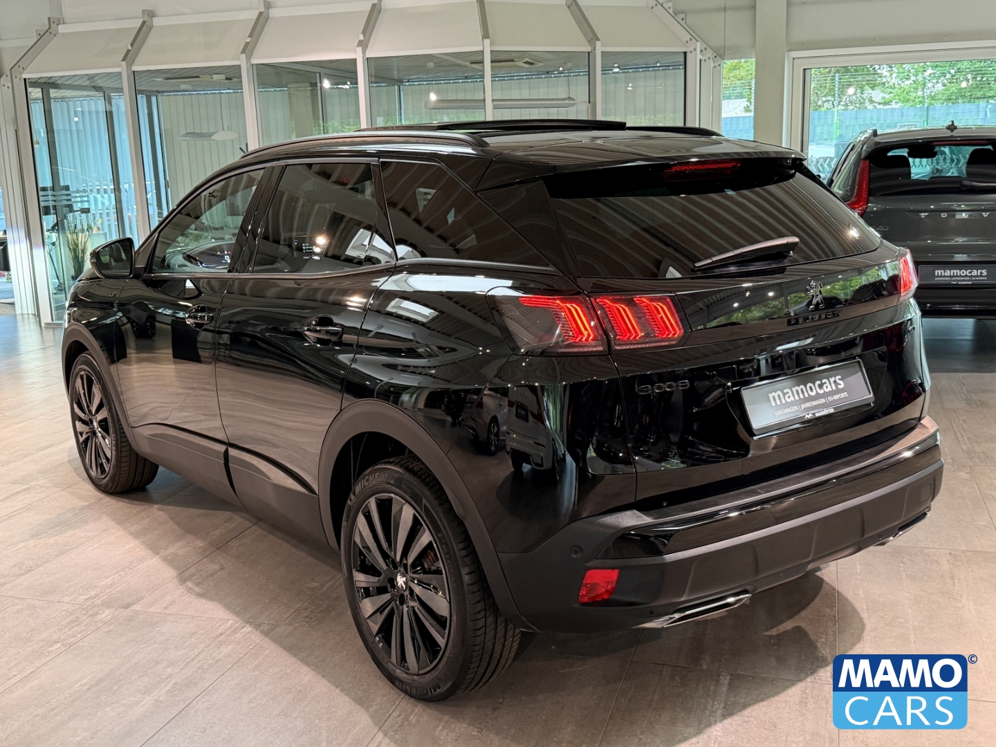 Fahrzeugabbildung Peugeot 3008 GT 1.2 PureTech ACC/BLIS/CAM/PANO/SHZ/APPLE