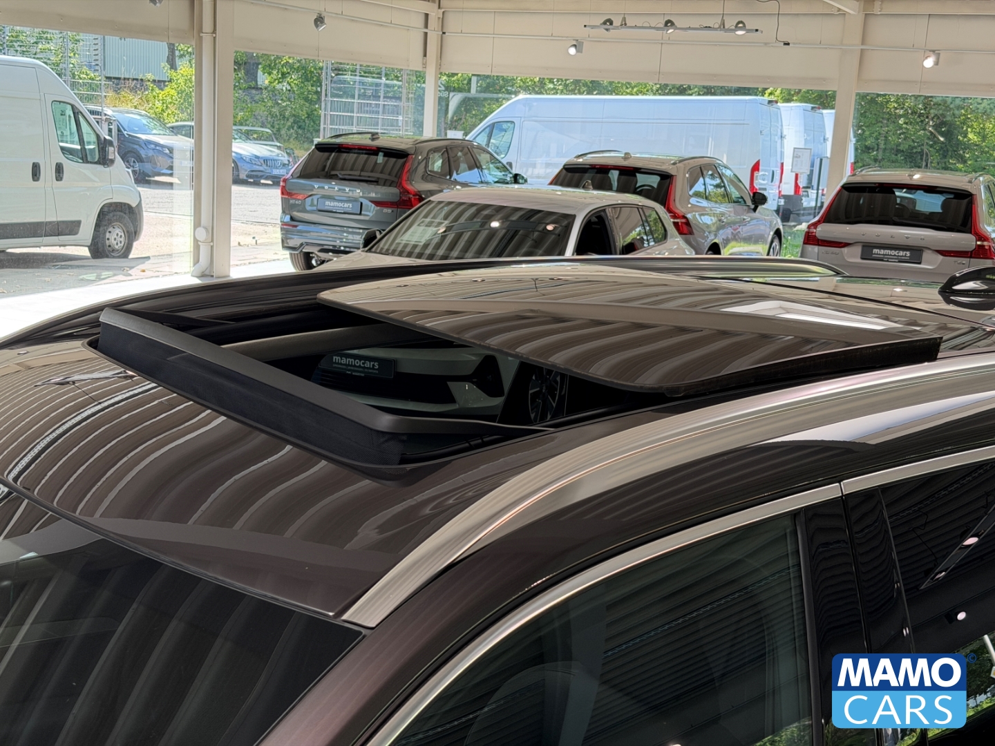 Fahrzeugabbildung Volvo XC90 T8 AWD Ultra Bright 7-Sitzer AHK/HUD/PANO