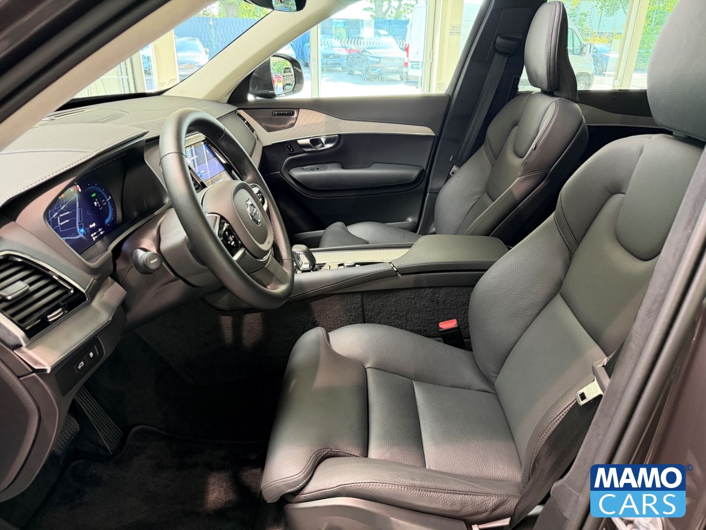 Fahrzeugabbildung Volvo XC90 T8 AWD Ultra Bright 7-Sitzer AHK/HUD/PANO