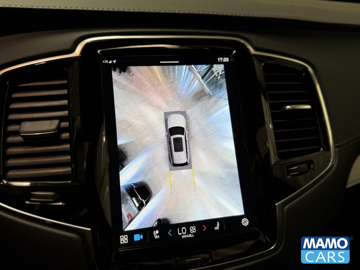 Fahrzeugabbildung Volvo XC90 T8 AWD Ultra Bright 7-Sitzer AHK/HUD/PANO