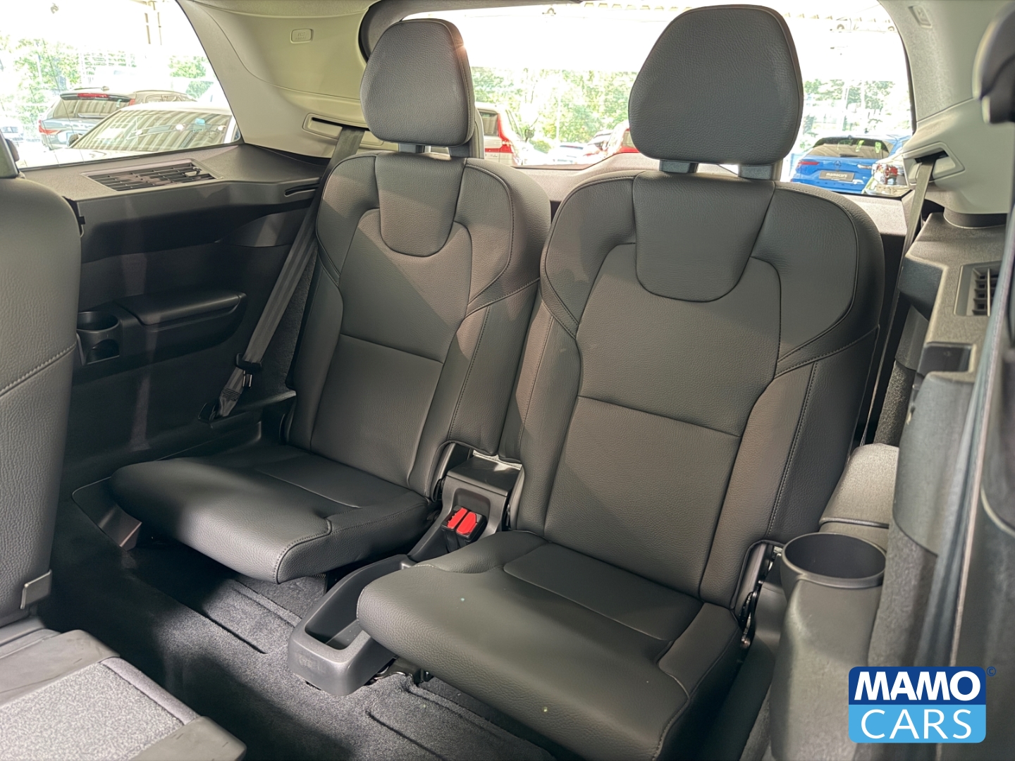 Fahrzeugabbildung Volvo XC90 T8 AWD Ultra Bright 7-Sitzer AHK/HUD/PANO