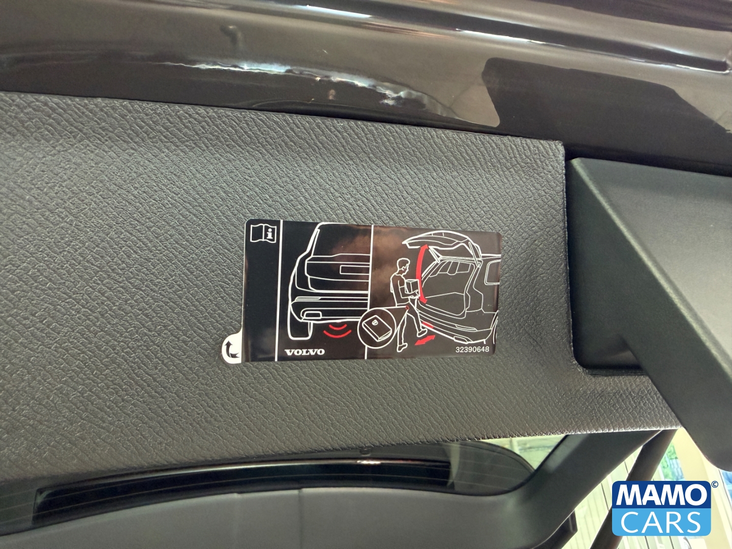 Fahrzeugabbildung Volvo XC90 T8 AWD Ultra Bright 7-Sitzer AHK/HUD/PANO