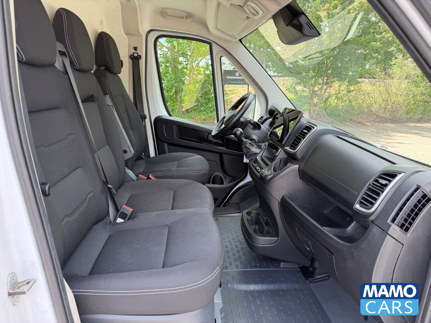 Fahrzeugabbildung Opel Movano Kasten 3.5t L4H2 BlueHDI 140 TEMP/CAM