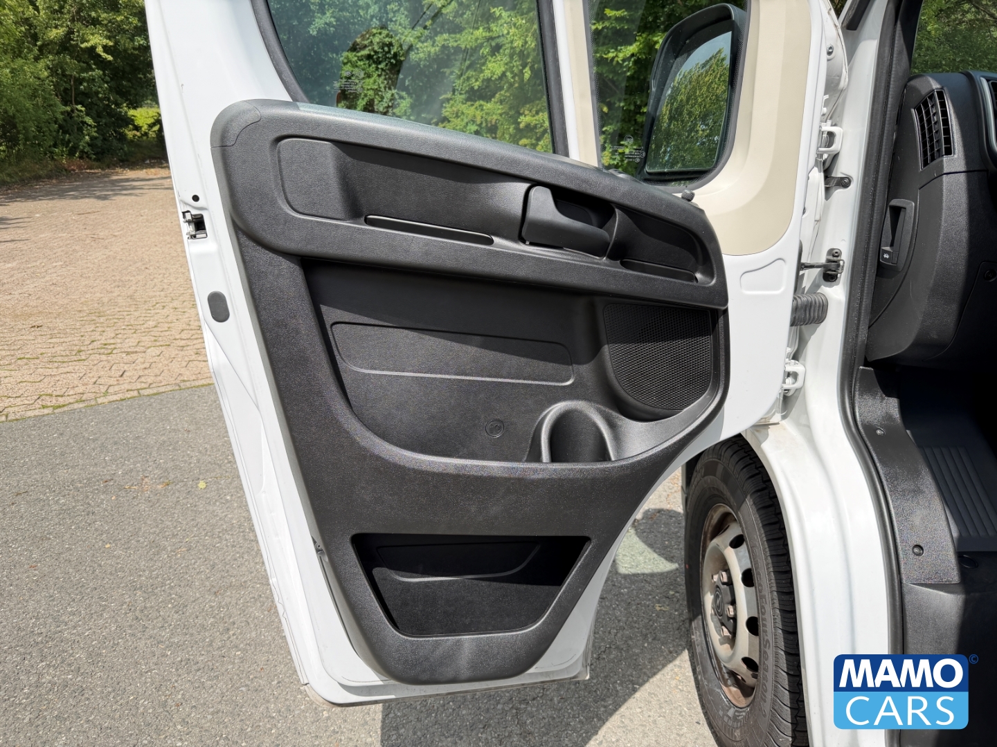 Fahrzeugabbildung Opel Movano Kasten 3.5t L4H2 BlueHDI 140 TEMP/CAM