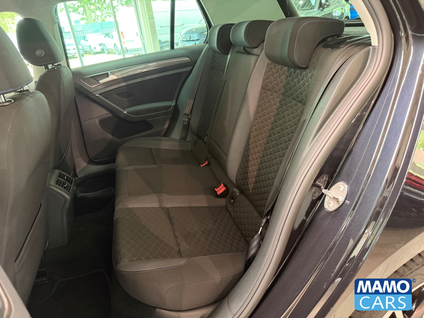 Fahrzeugabbildung Volkswagen Golf VII Join DSG/NAVI/STHZ/KLIMA/CAM/LED