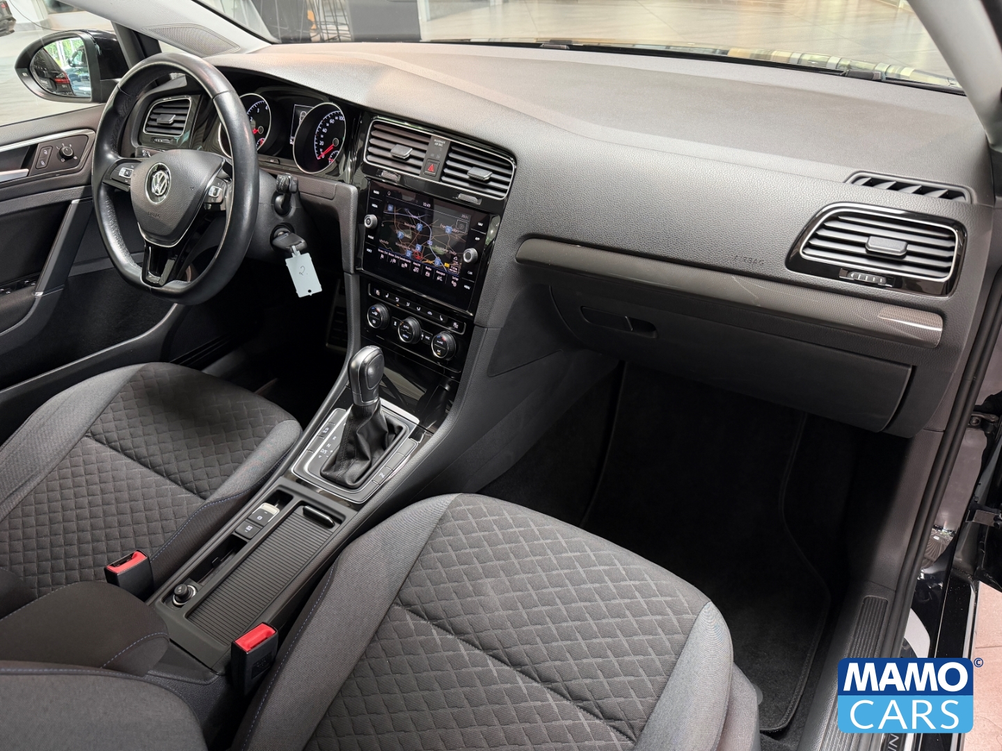 Fahrzeugabbildung Volkswagen Golf VII Join DSG/NAVI/STHZ/KLIMA/CAM/LED