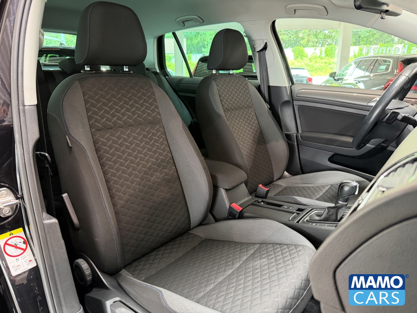Fahrzeugabbildung Volkswagen Golf VII Join DSG/NAVI/STHZ/KLIMA/CAM/LED
