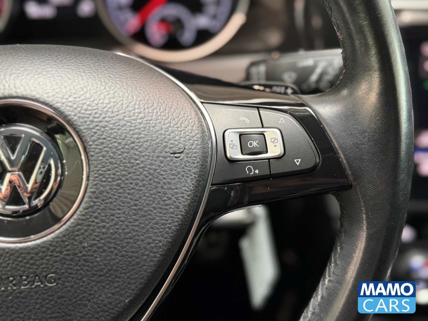 Fahrzeugabbildung Volkswagen Golf VII Join DSG/NAVI/STHZ/KLIMA/CAM/LED