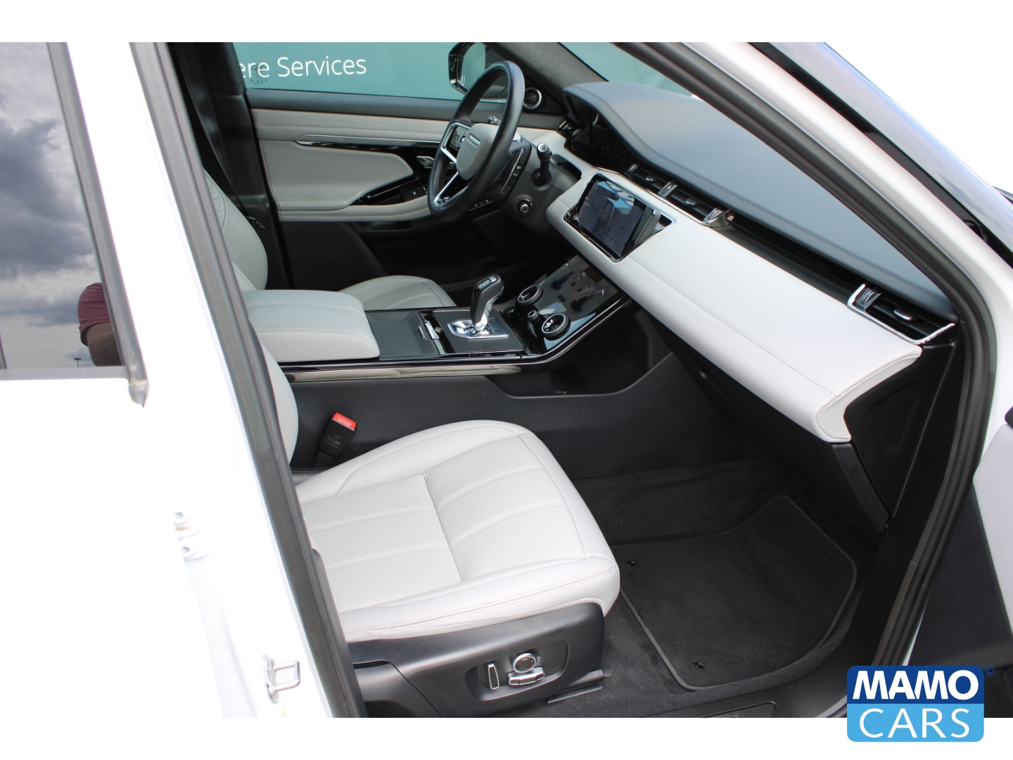 Fahrzeugabbildung Land Rover Range Rover Evoque Autobiography/PANO/BLACK/AHK/21 Zoll