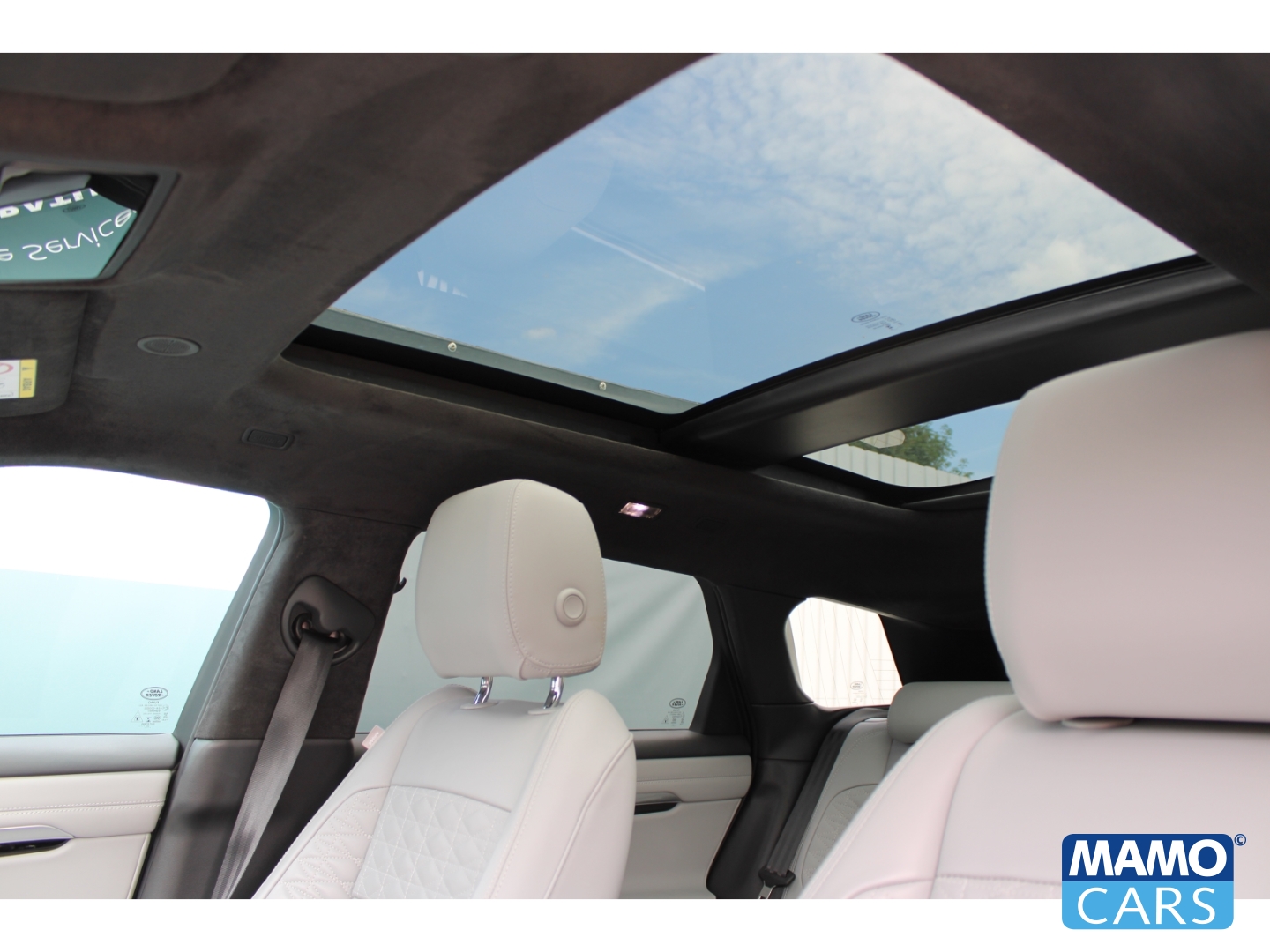 Fahrzeugabbildung Land Rover Range Rover Evoque Autobiography/PANO/BLACK/AHK/21 Zoll