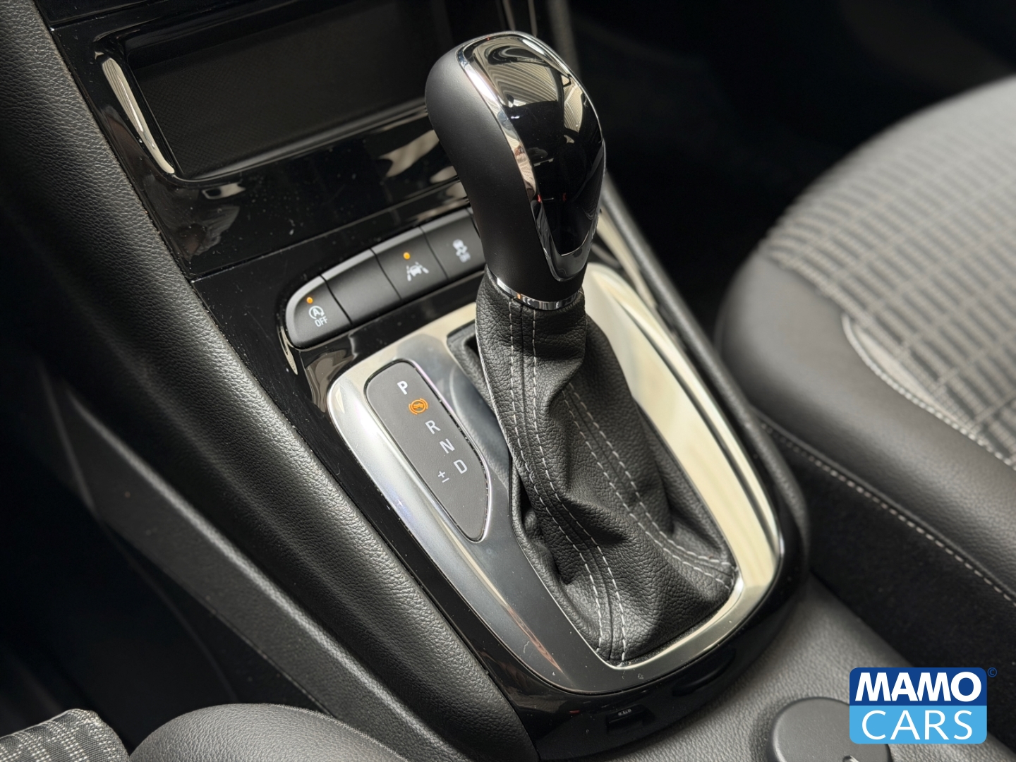 Fahrzeugabbildung Opel Astra K ST Business Elegance BLIS/CAM/NAVI/SHZ