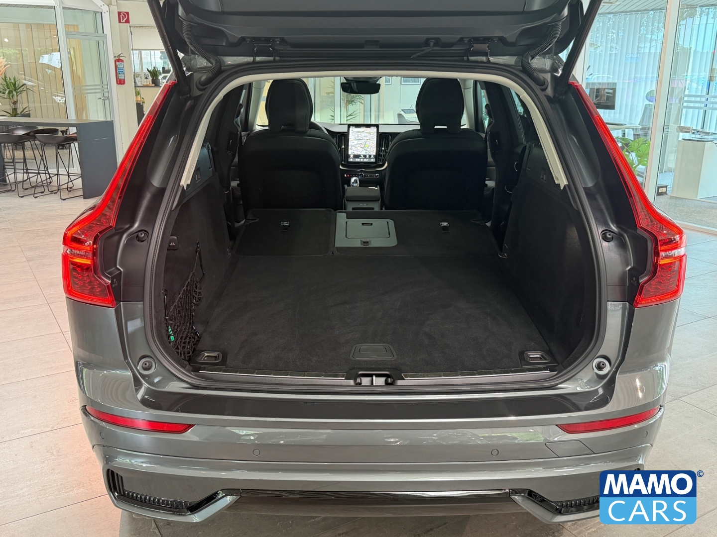 Fahrzeugabbildung Volvo XC60 B5 AWD Plus Dark FACELIFT/ACC/BLIS/360°/PANO/HUD