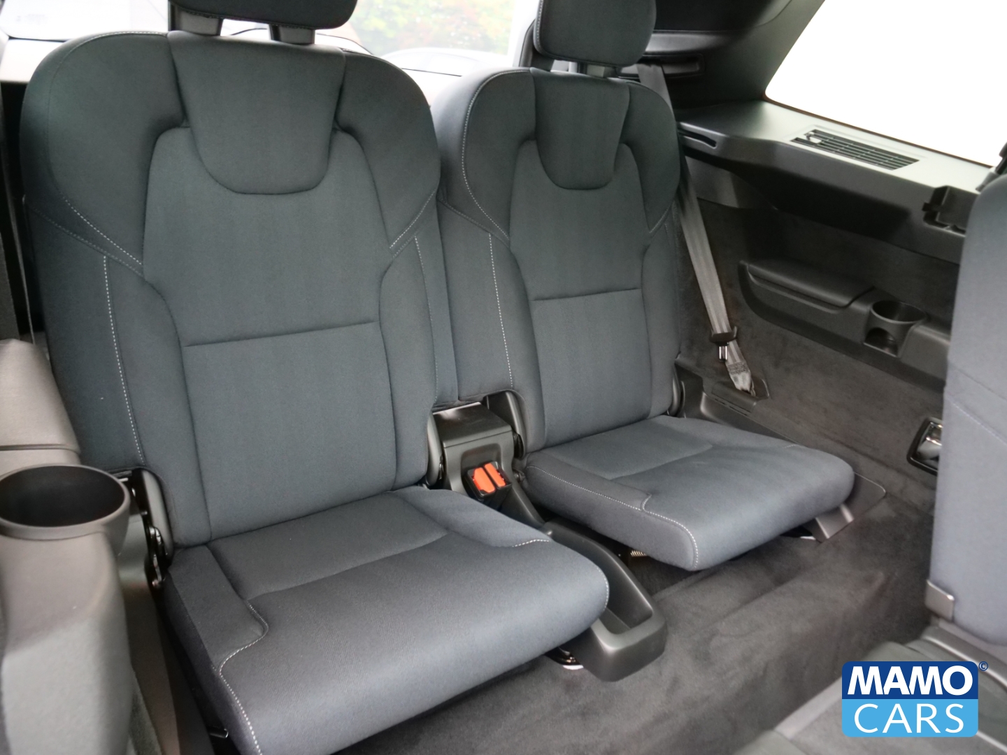 Fahrzeugabbildung Volvo XC90 T8 AWD Ultra Dark 7 -Sitzer/FOUR-C/ACC/AHK