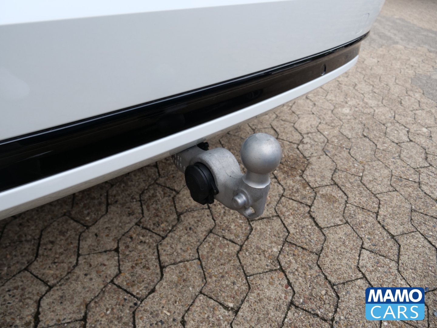 Fahrzeugabbildung Volvo XC90 T8 AWD Ultra Dark 7 -Sitzer/FOUR-C/ACC/AHK