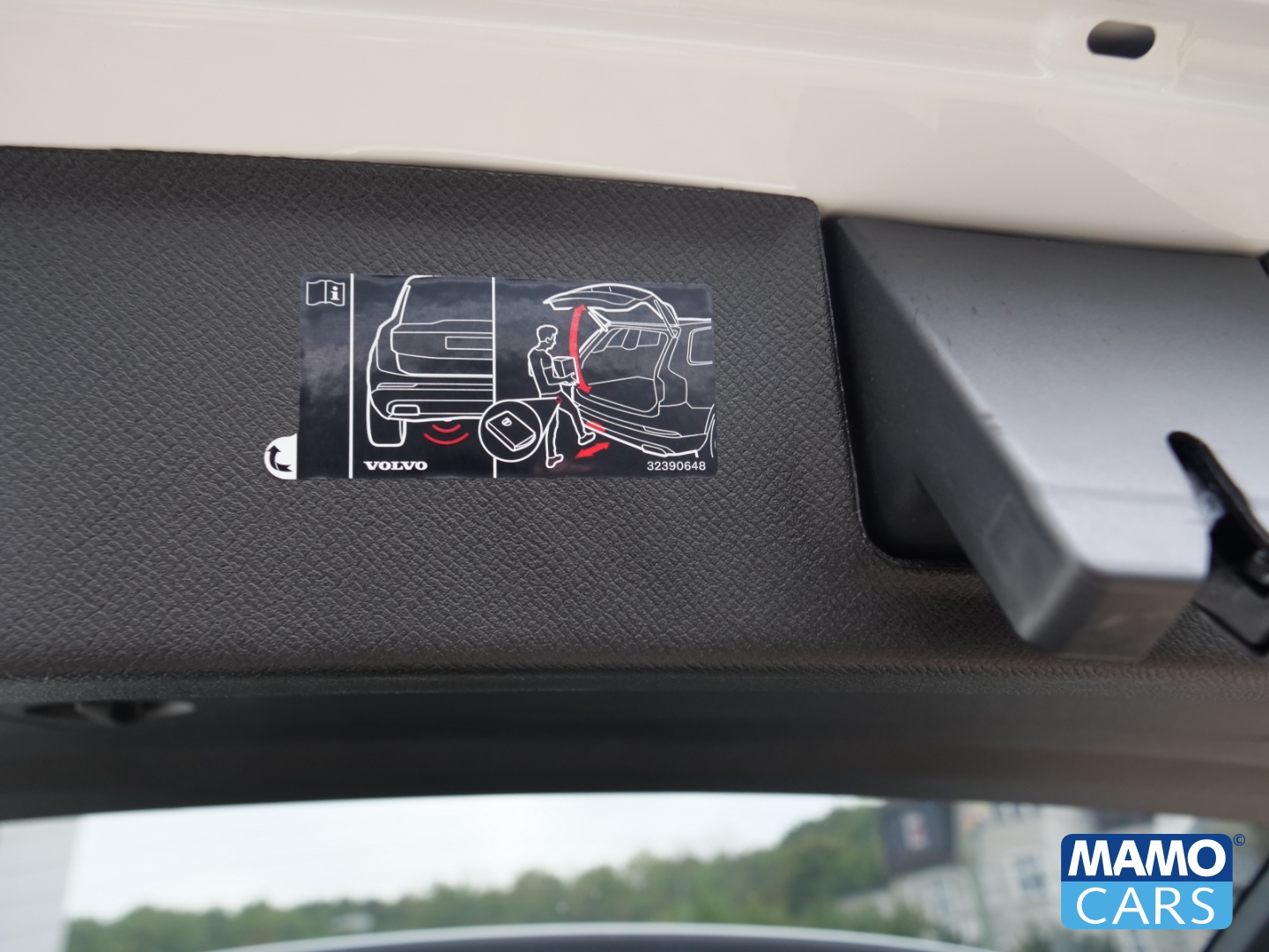 Fahrzeugabbildung Volvo XC90 T8 AWD Ultra Dark 7 -Sitzer/FOUR-C/ACC/AHK