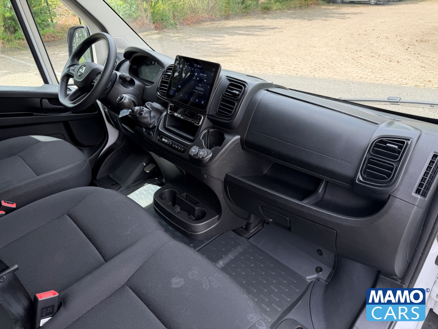 Fahrzeugabbildung Opel Movano Kasten 3.5t L4H2 BlueHDI180 BLIS/CAM/NAVI