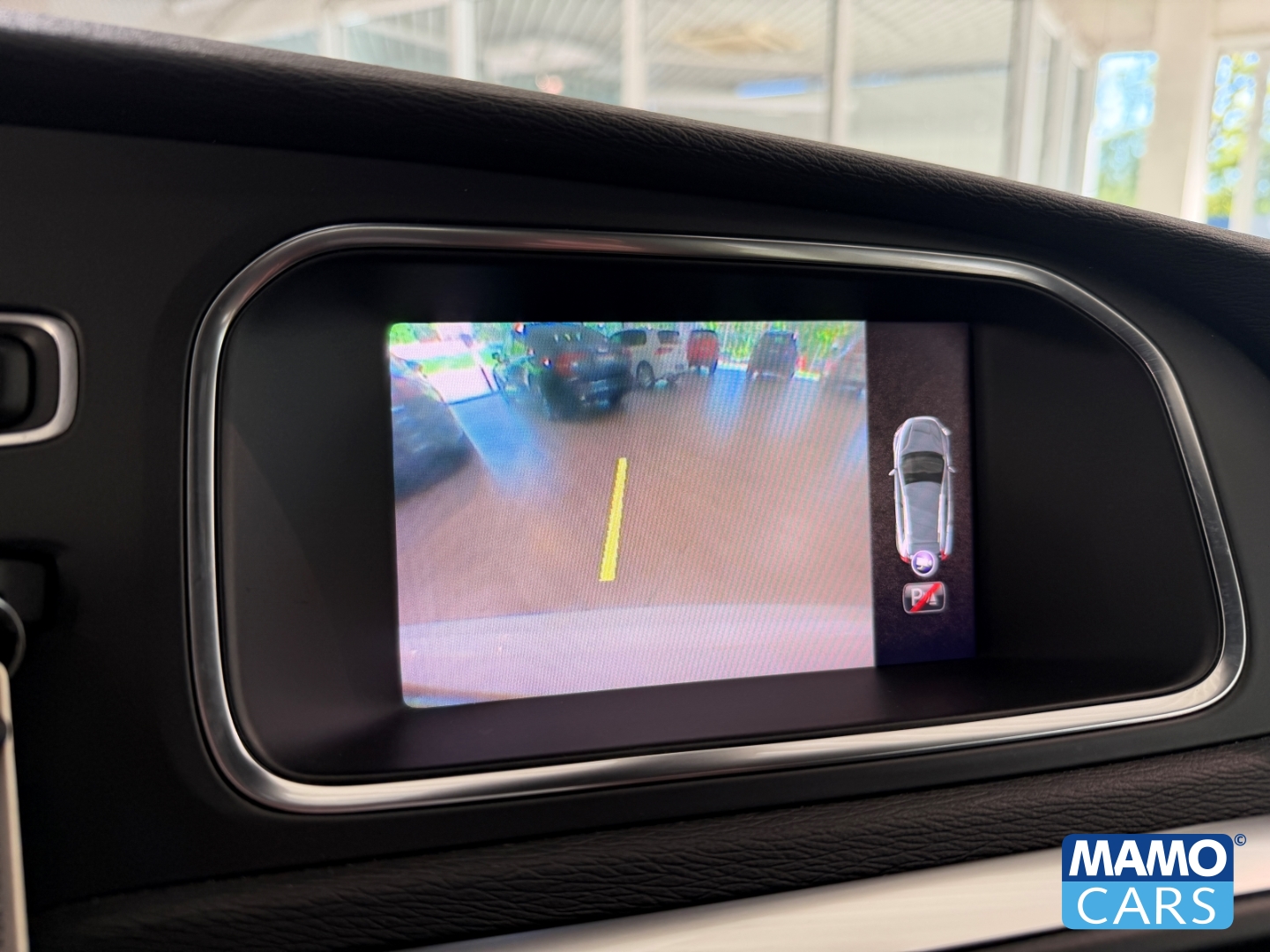 Fahrzeugabbildung Volvo V40 D4 Cross Country Pro AHK/CAM/SHZ/BLIS/NAVI