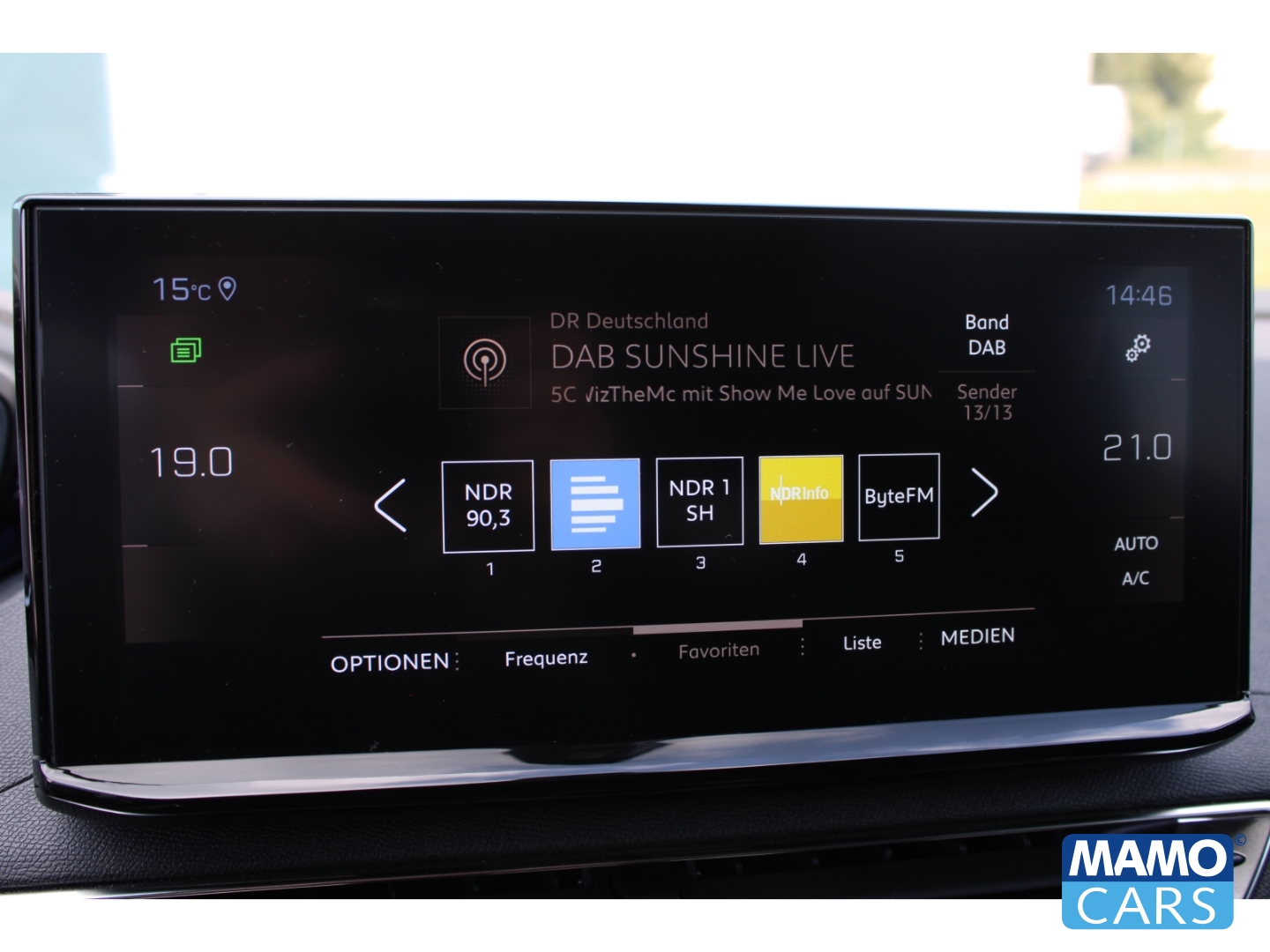 Fahrzeugabbildung Peugeot 5008 GT 7-Sitzer/1.Hand//AHK/Tempomat/Allwetter