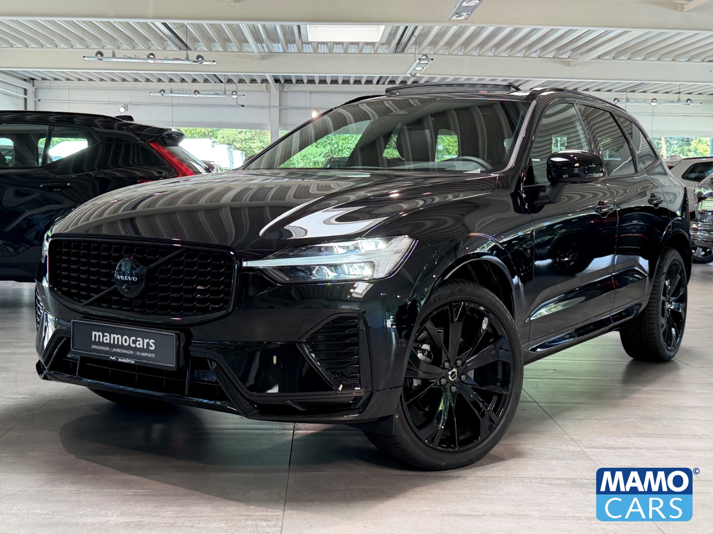 Fahrzeugabbildung Volvo XC60 B5 AWD Plus Black Editi. BLIS/PANO/360°/HUD