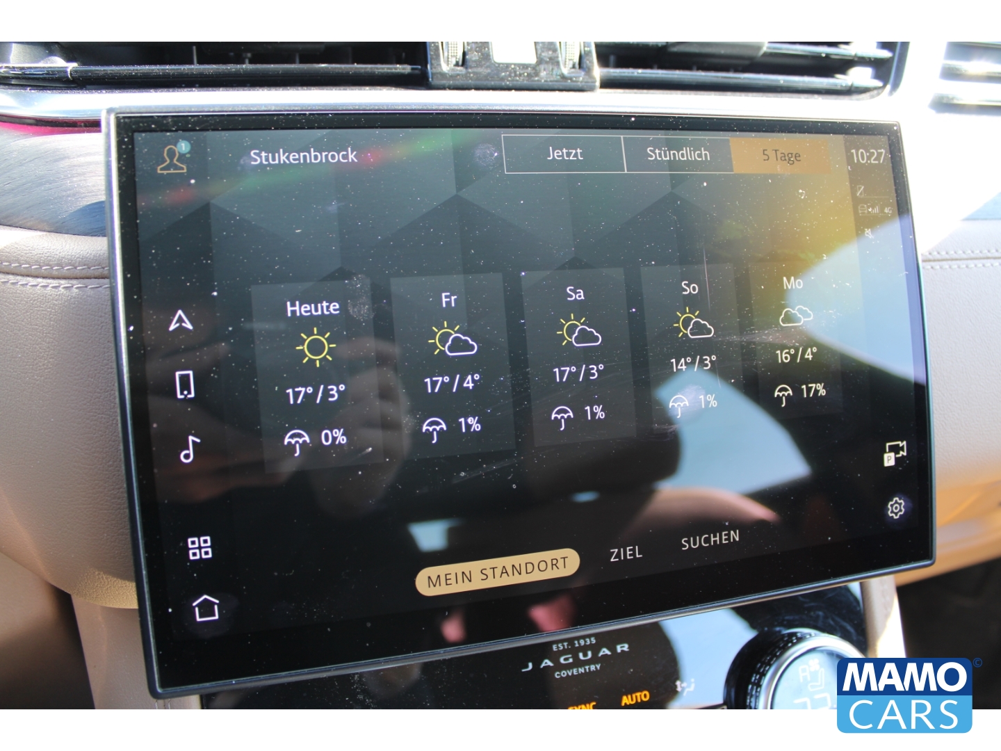 Fahrzeugabbildung Jaguar F-Pace SE AWD AHK/Pixel/Allwetter/Memory/Portofino
