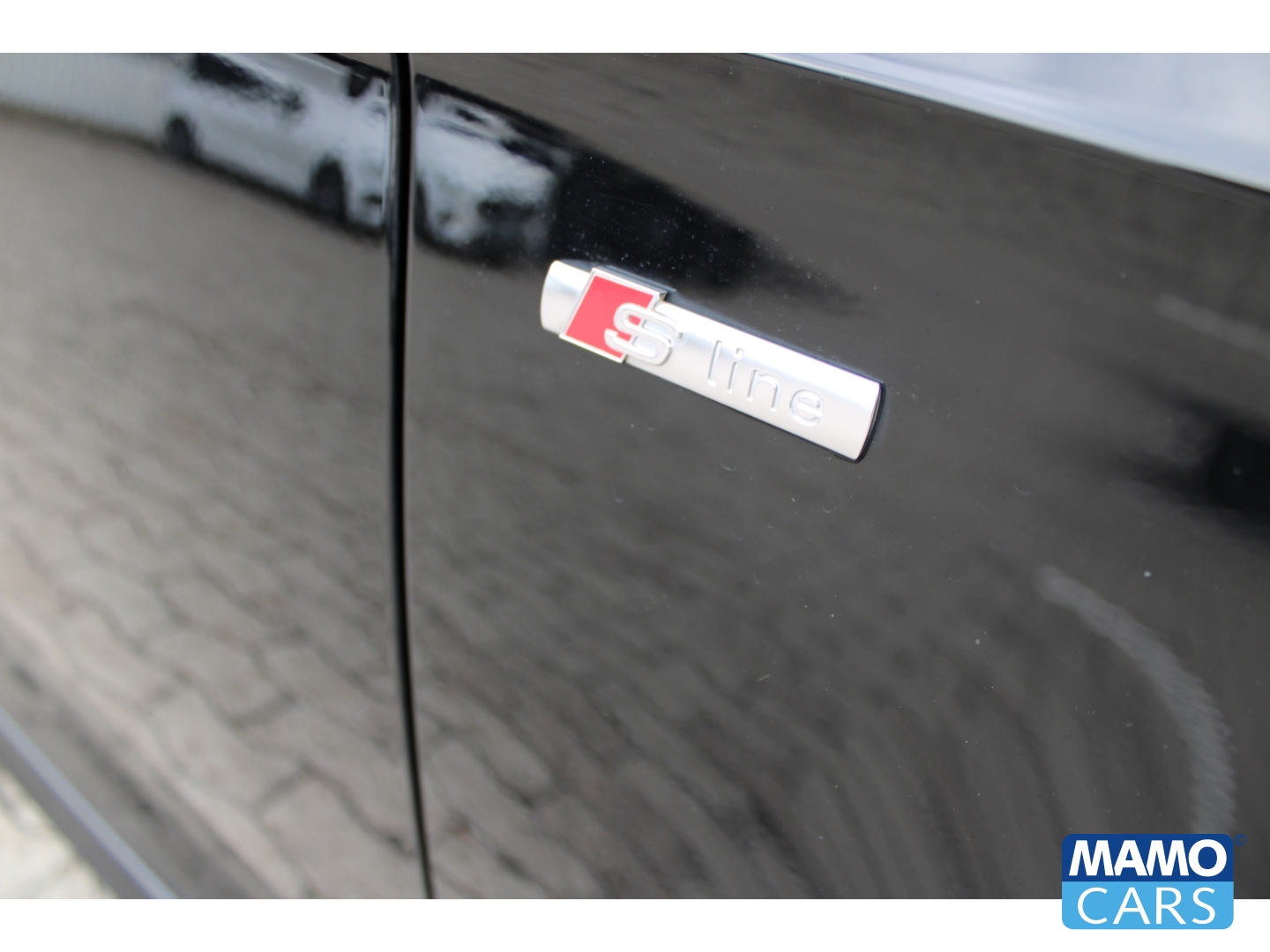 Fahrzeugabbildung Audi A3 Sportback 35 TDI sport S line/PANO/AHK/Rückfahrkamera